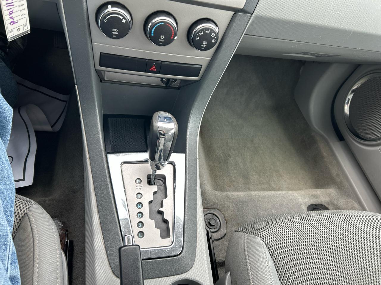 Dodge Avenger 4dr Sdn SXT FWD 2008