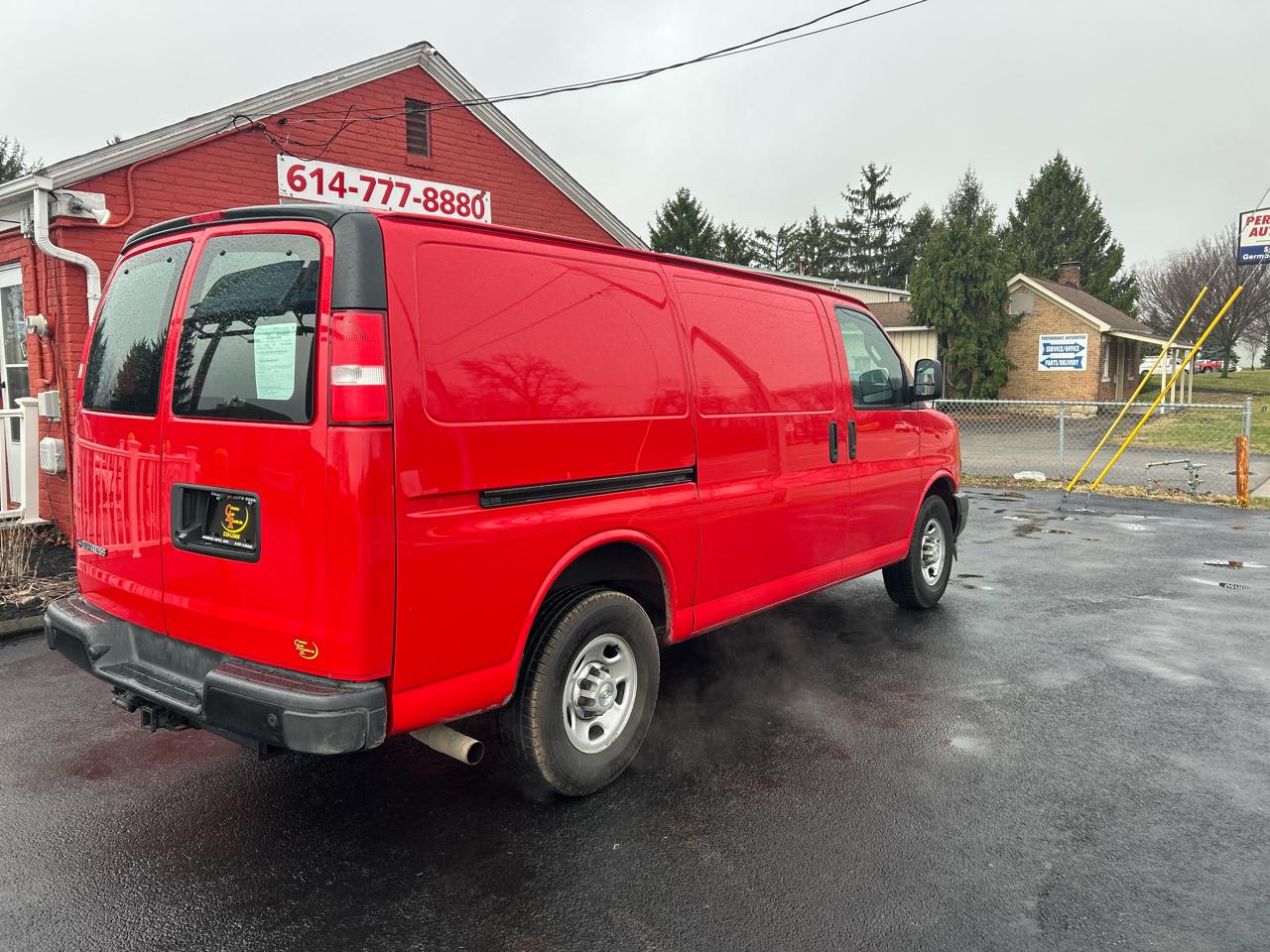 Chevrolet Express Cargo Van RWD 3500 135" 2019