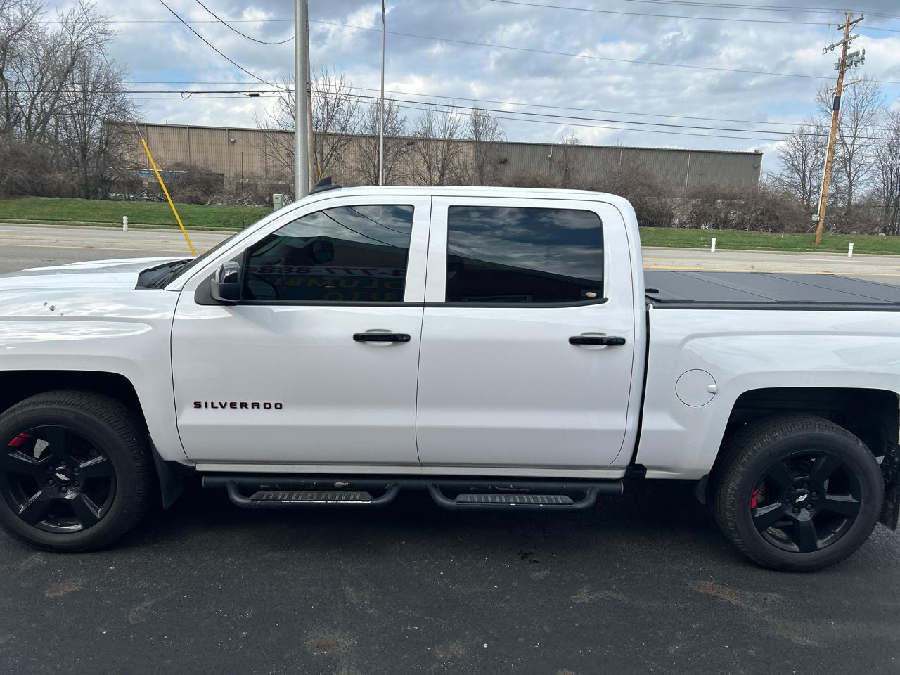 Chevrolet Silverado 1500 4WD Crew Cab 143.5" LTZ w/2LZ 2017