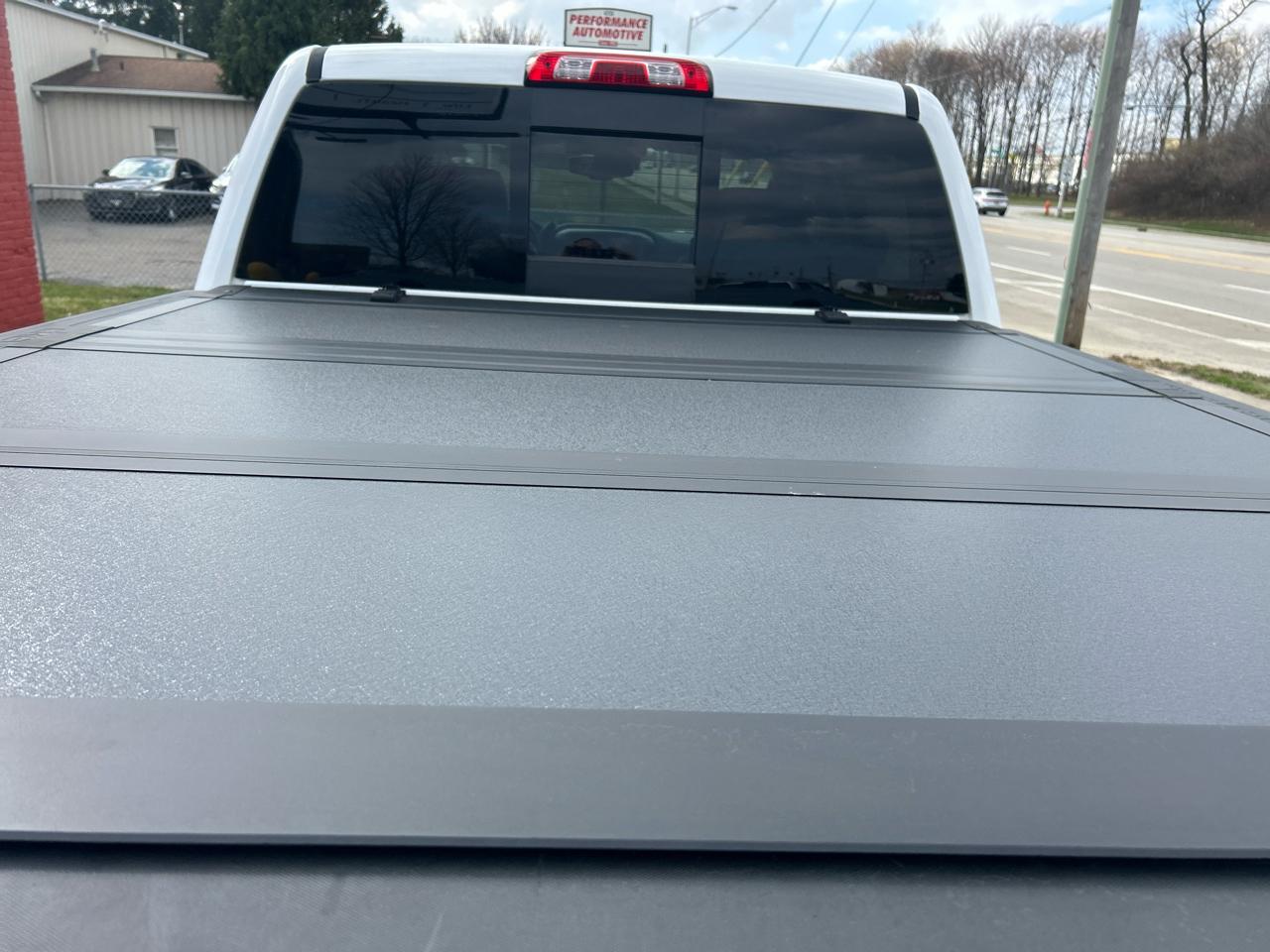 Chevrolet Silverado 1500 4WD Crew Cab 143.5" LTZ w/2LZ 2017