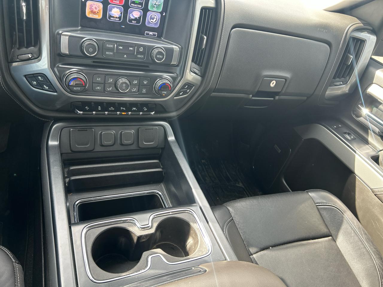 Chevrolet Silverado 1500 4WD Crew Cab 143.5" LTZ w/2LZ 2017