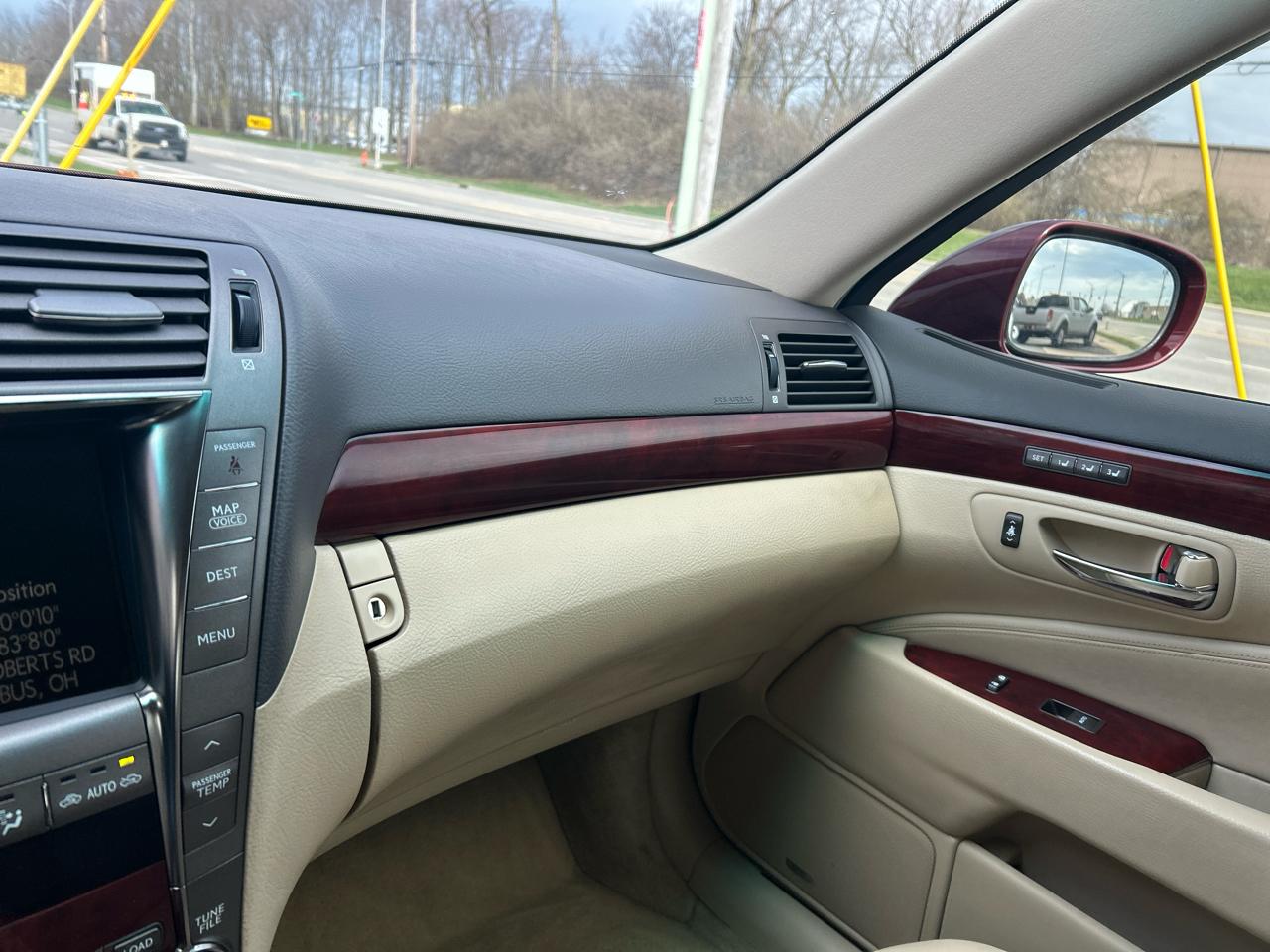 Lexus LS 460 4dr Sdn AWD 2009