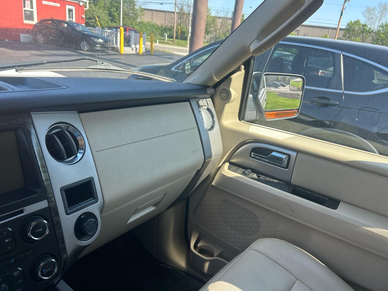 Ford Expedition 4WD 4dr Limited 2015