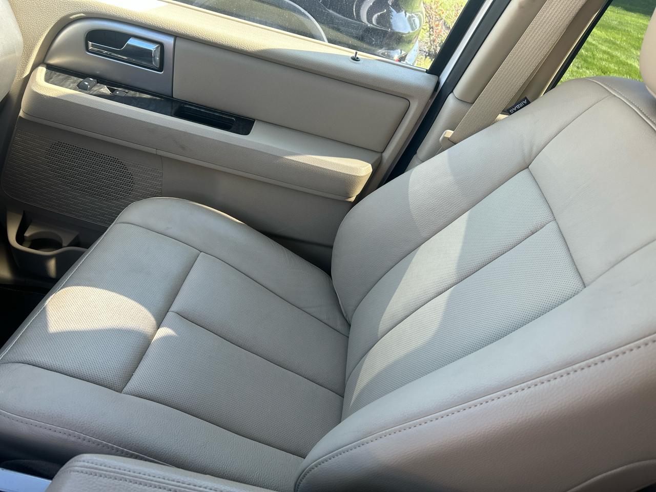 Ford Expedition 4WD 4dr Limited 2015