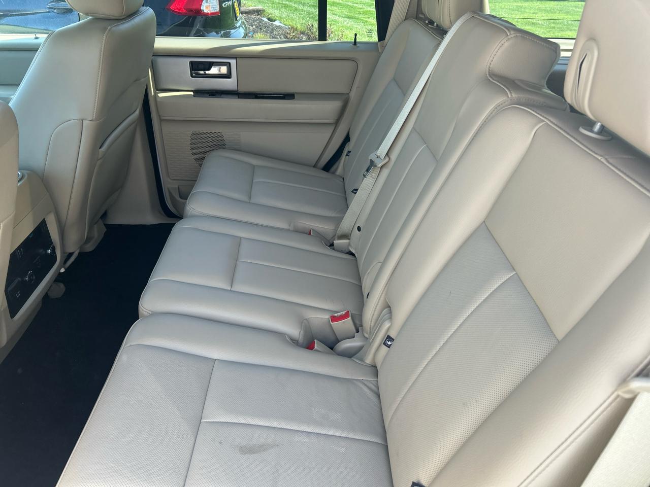 Ford Expedition 4WD 4dr Limited 2015