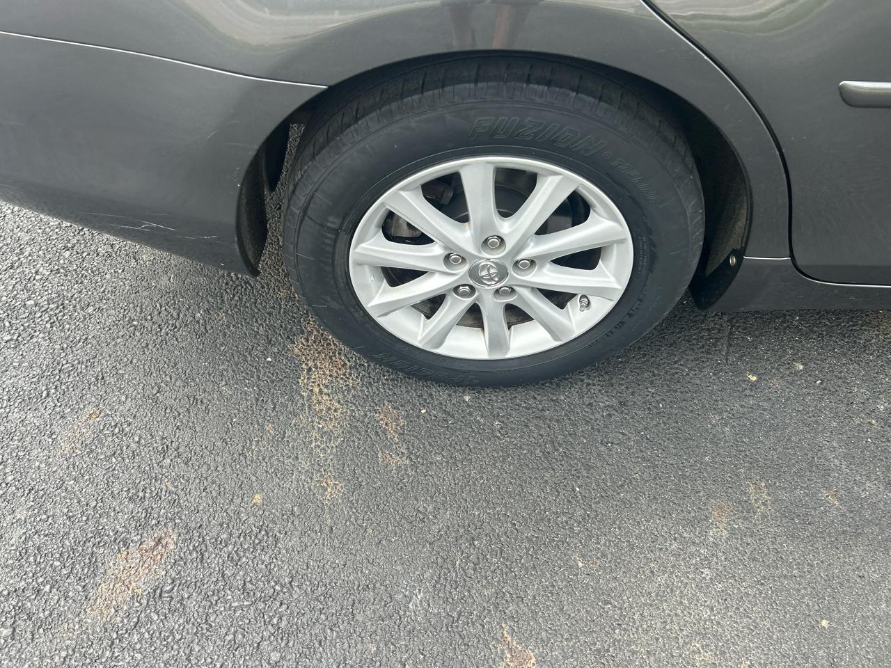 Toyota Camry 4dr Sdn I4 Man (Natl) 2010