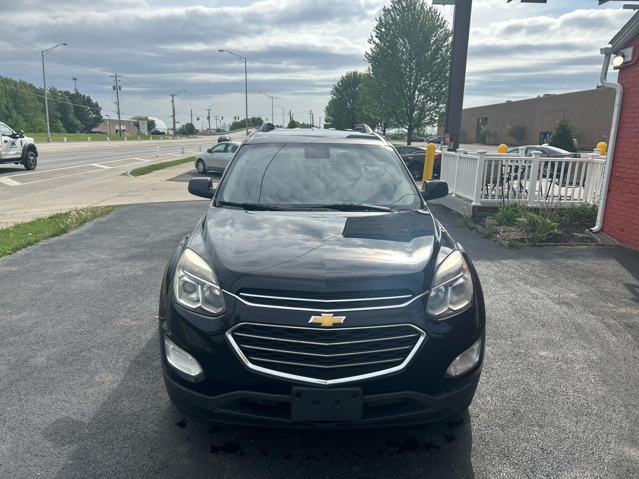 Chevrolet Equinox FWD 4dr LT w/1LT 2017