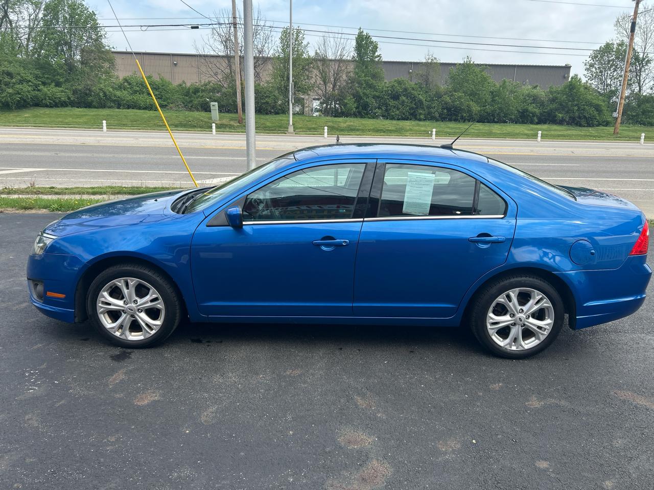 Ford Fusion 4dr Sdn SE FWD 2012