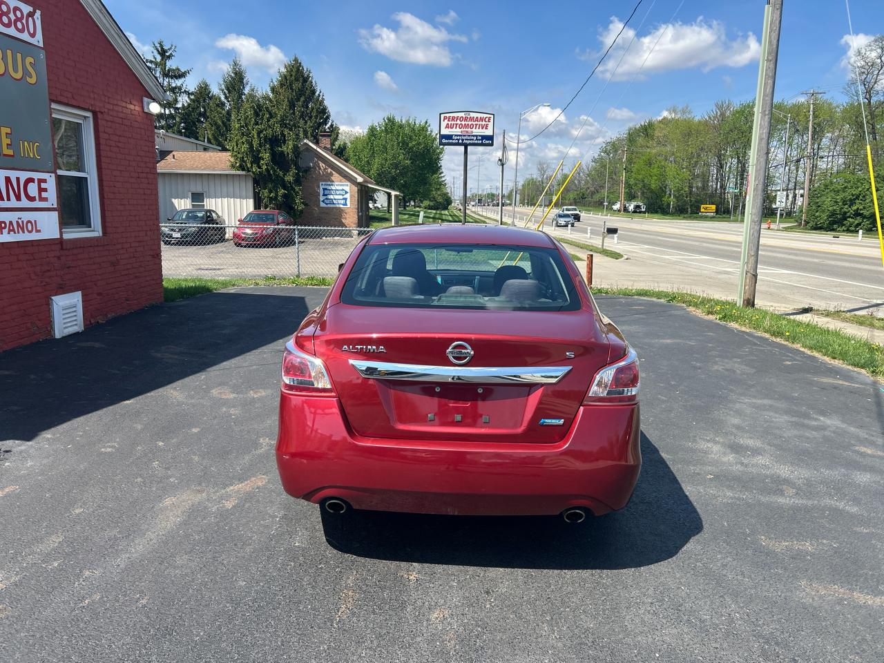 Nissan Altima 4dr Sdn I4 2.5 S 2013