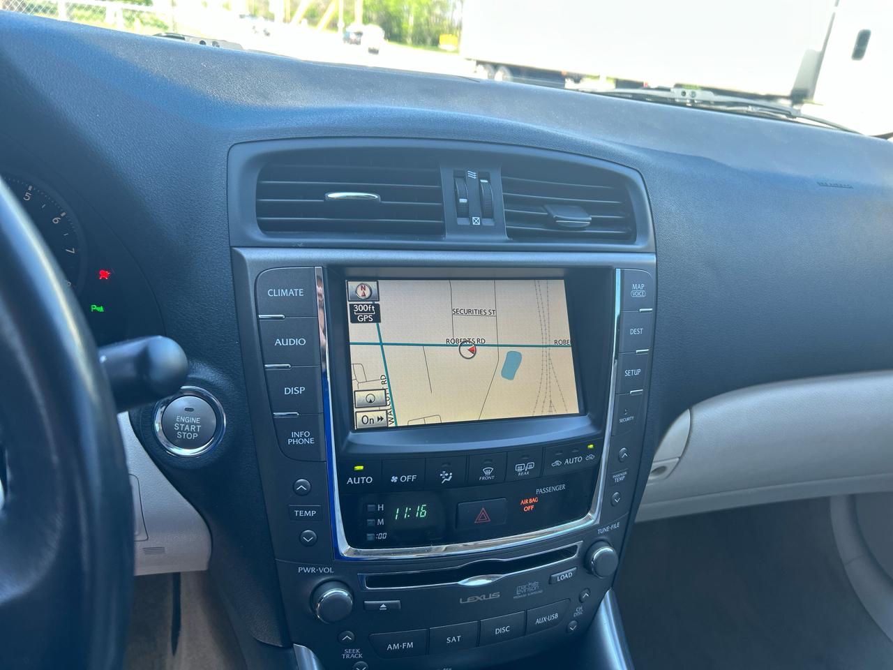 Lexus IS 350C 2dr Conv 2010