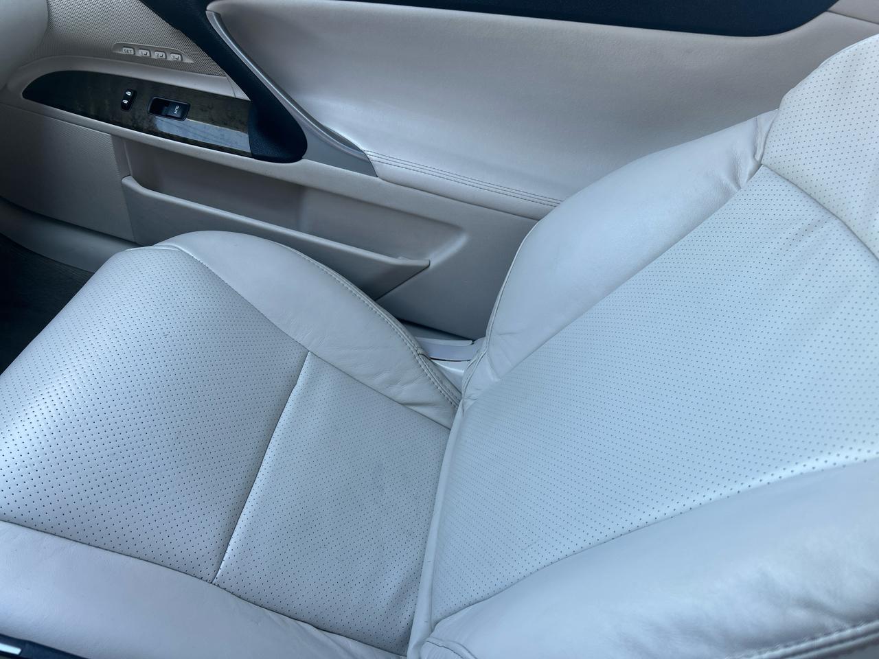 Lexus IS 350C 2dr Conv 2010