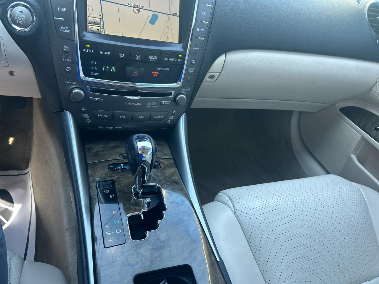 Lexus IS 350C 2dr Conv 2010