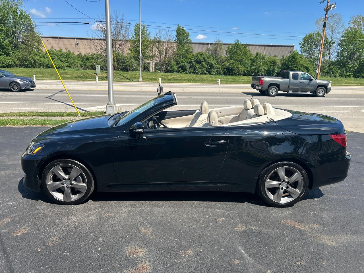 Lexus IS 350C 2dr Conv 2010