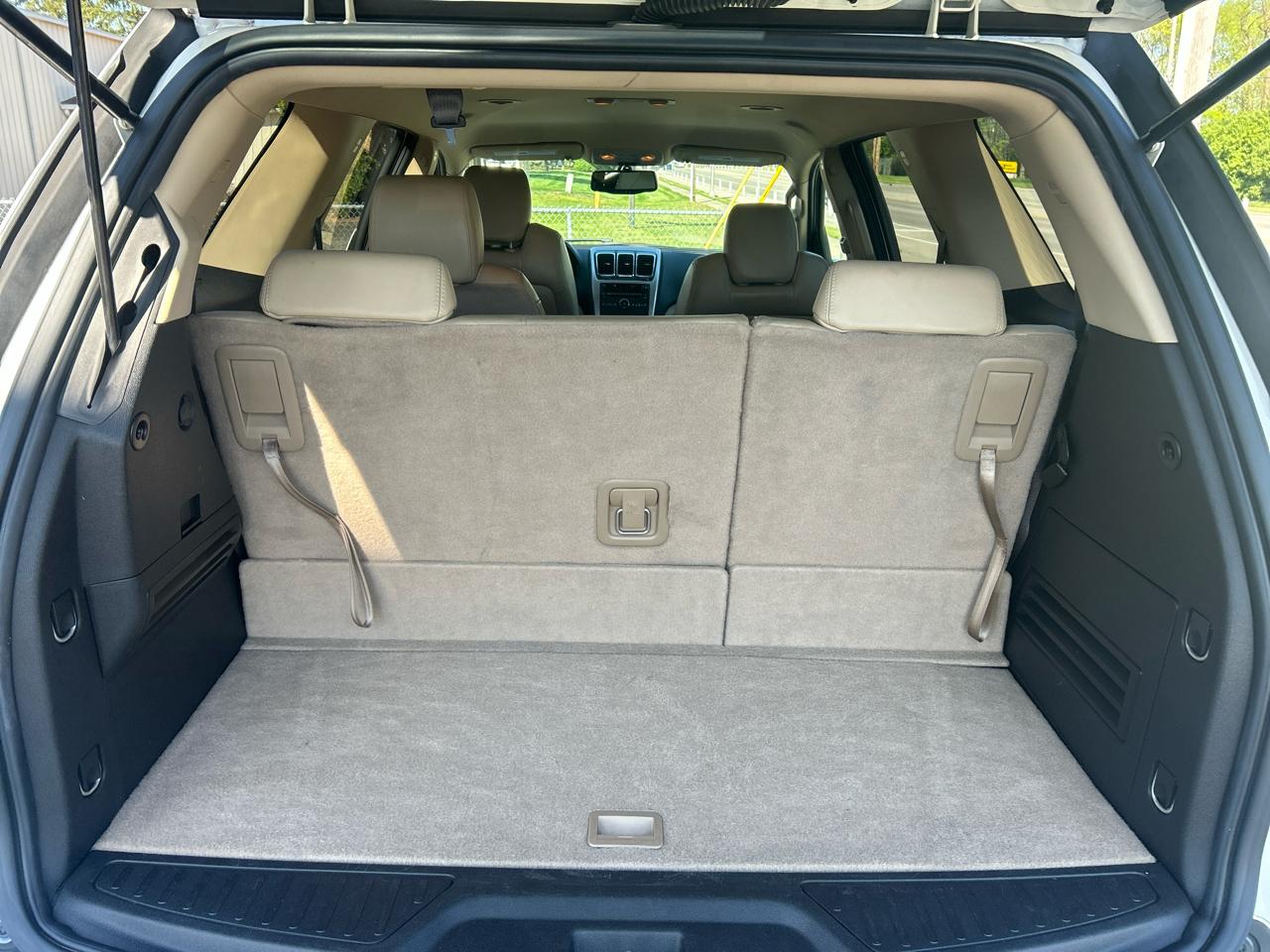 GMC Acadia AWD 4dr SLT1 2011