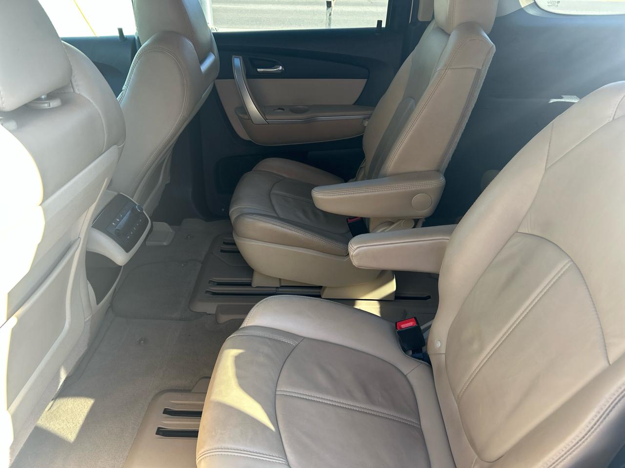 GMC Acadia AWD 4dr SLT1 2011