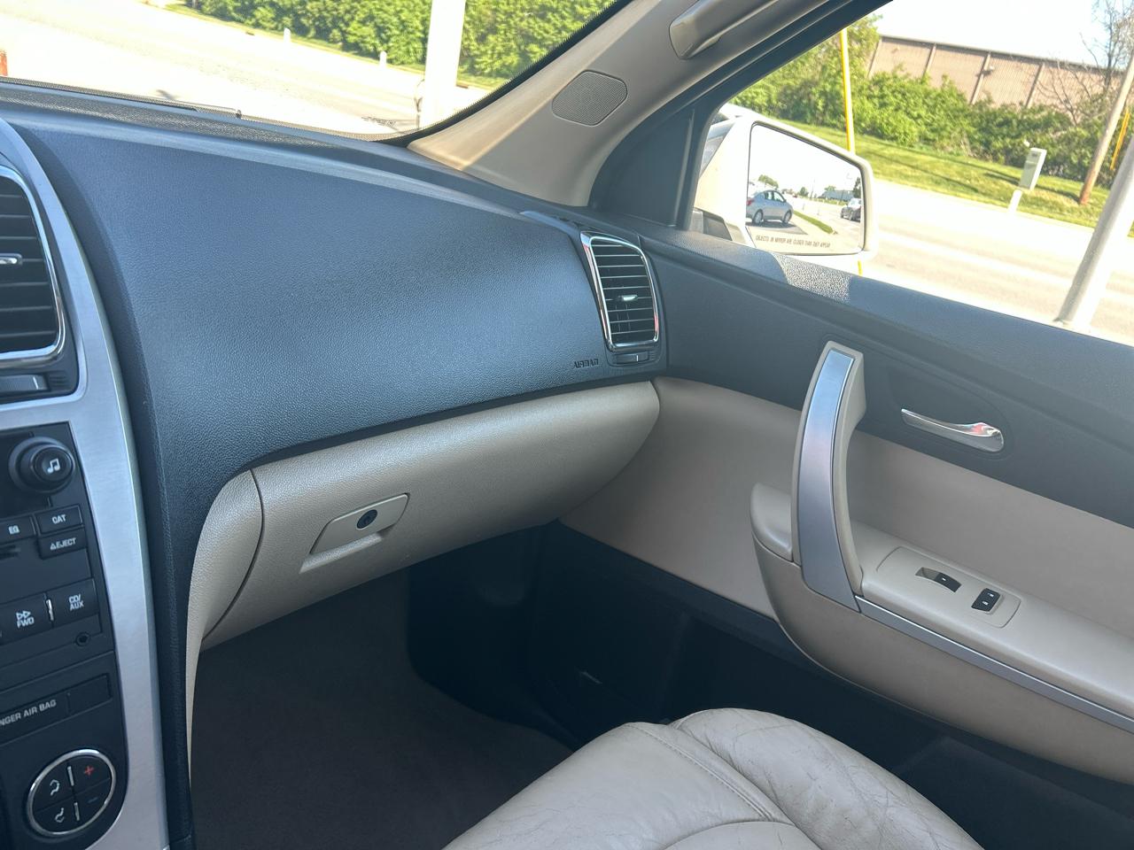 GMC Acadia AWD 4dr SLT1 2011