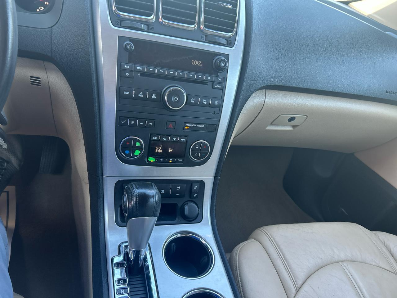 GMC Acadia AWD 4dr SLT1 2011