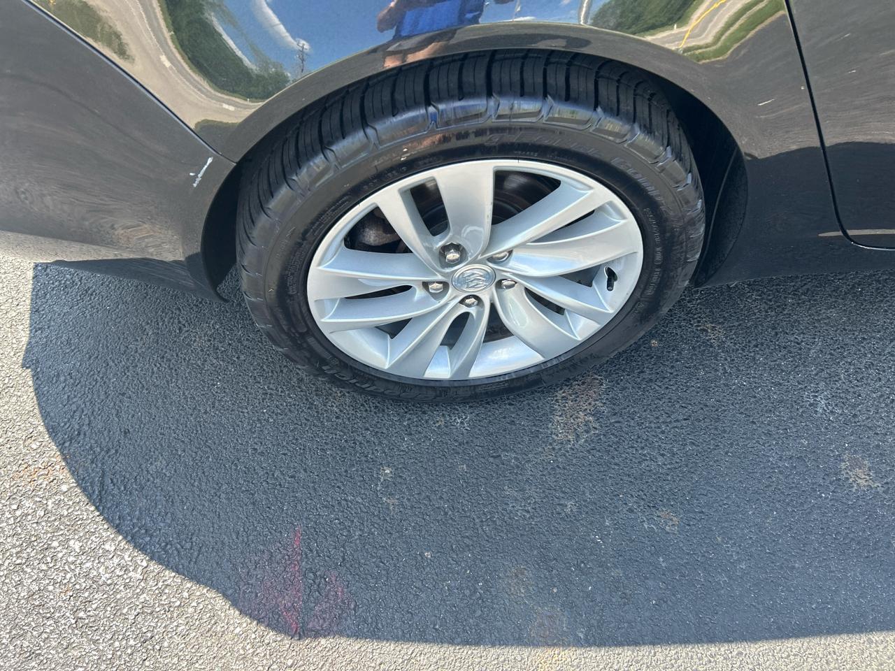 Buick Regal 4dr Sdn Premium I FWD 2014