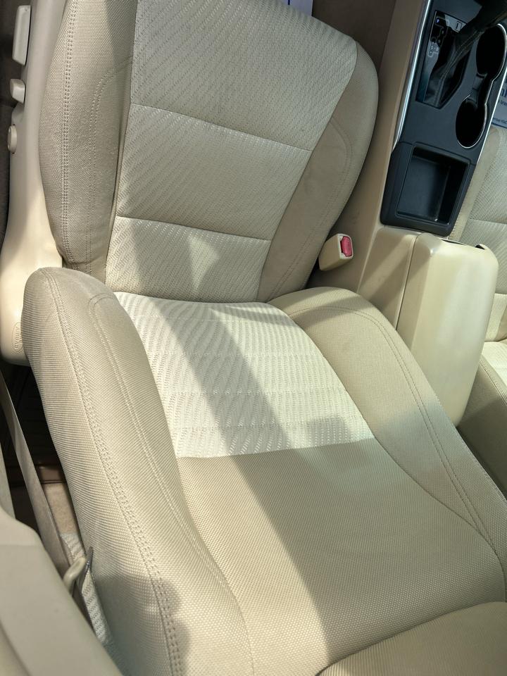 Toyota Camry 4dr Sdn I4 Auto XLE (Natl) 2015