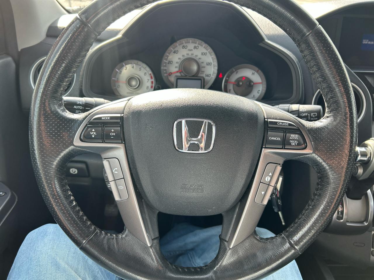 Honda Pilot 4WD 4dr Touring w/RES & Navi 2014