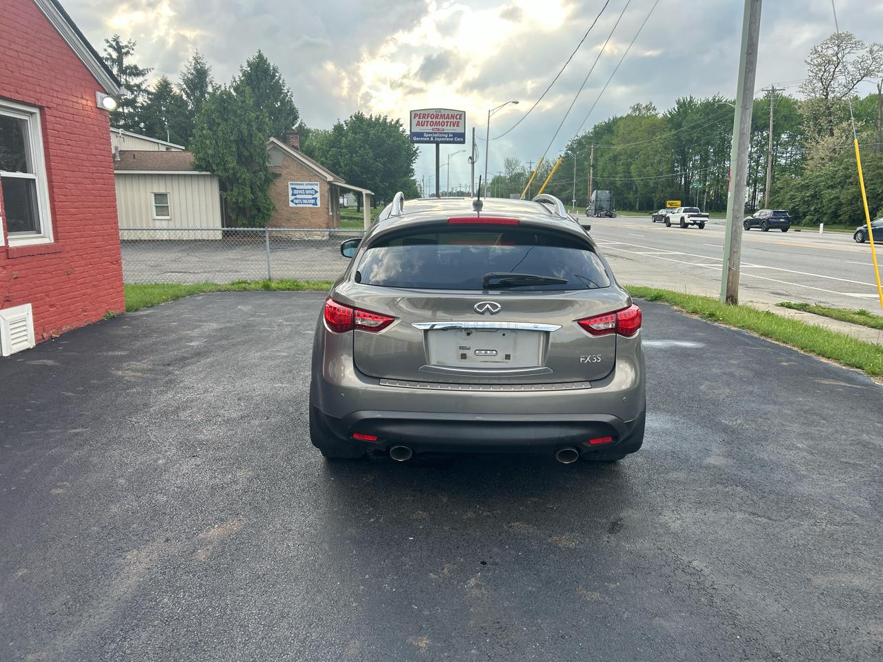 Infiniti FX35 AWD 4dr 2011