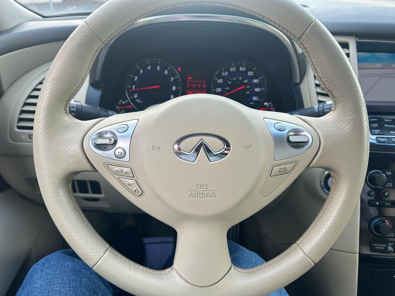 Infiniti FX35 AWD 4dr 2011