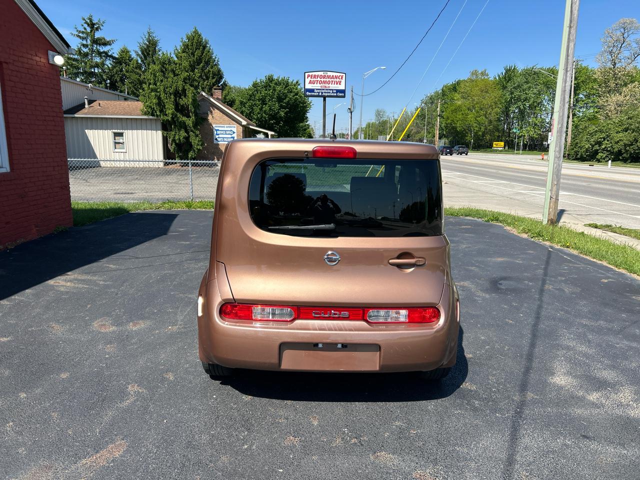 Nissan Cube 5dr Wgn I4 CVT 1.8 SL 2011