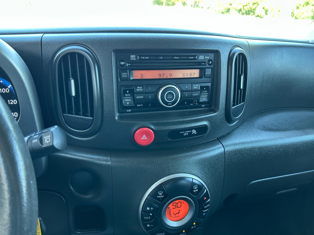 Nissan Cube 5dr Wgn I4 CVT 1.8 SL 2011