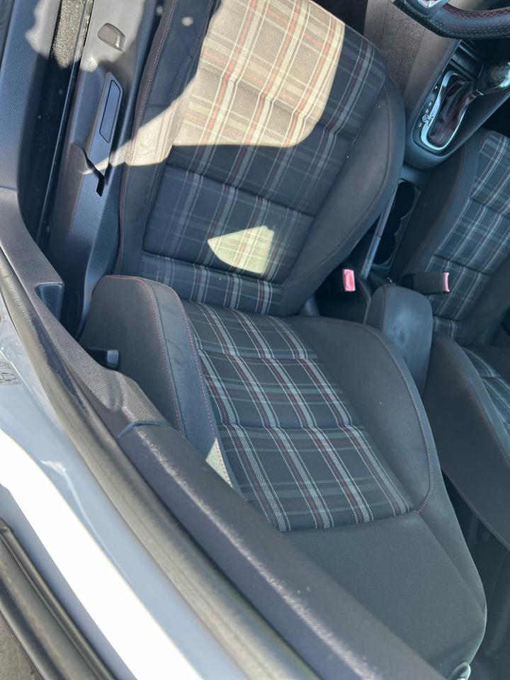 Volkswagen GTI 4dr HB DSG PZEV *Ltd Avail* 2013