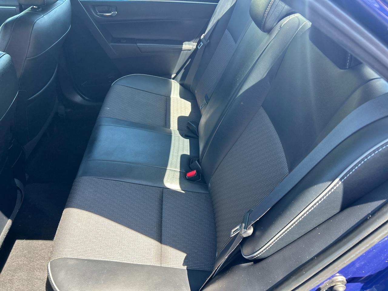 Toyota Corolla 4dr Sdn CVT LE Premium (Natl) 2014