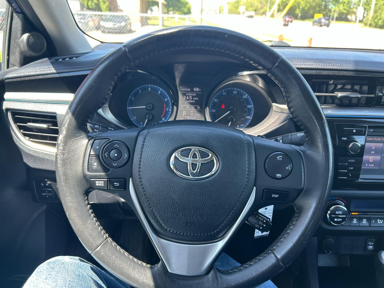 Toyota Corolla 4dr Sdn CVT LE Premium (Natl) 2014