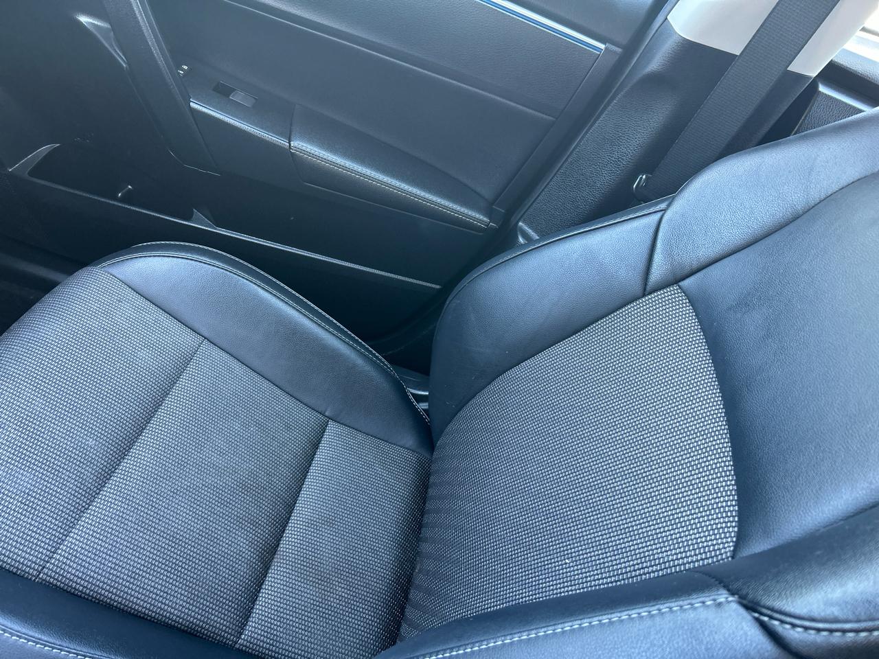 Toyota Corolla 4dr Sdn CVT LE Premium (Natl) 2014