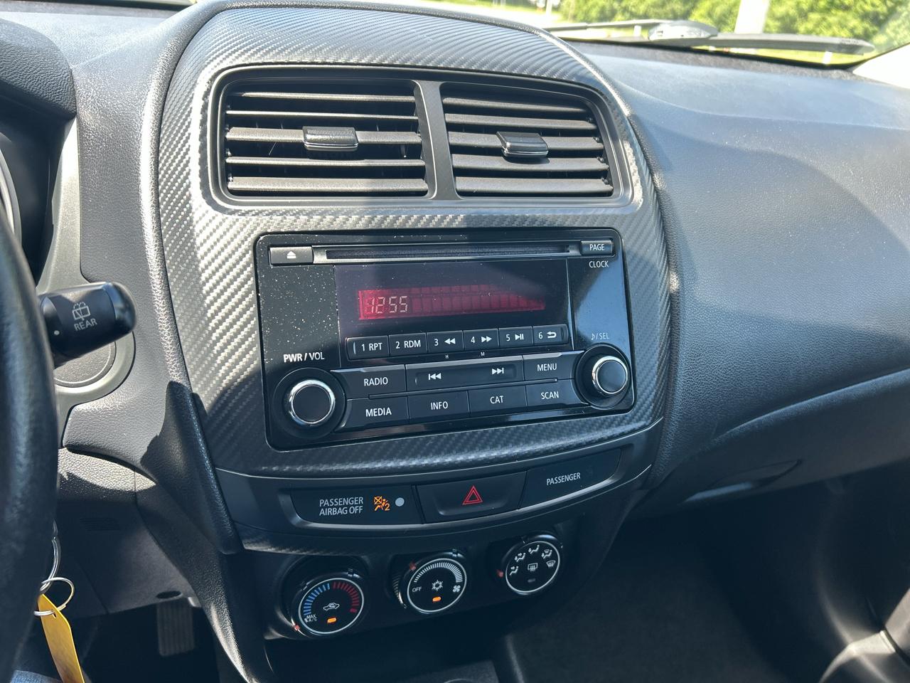 Mitsubishi Outlander Sport AWD 4dr CVT 2.4 ES 2015
