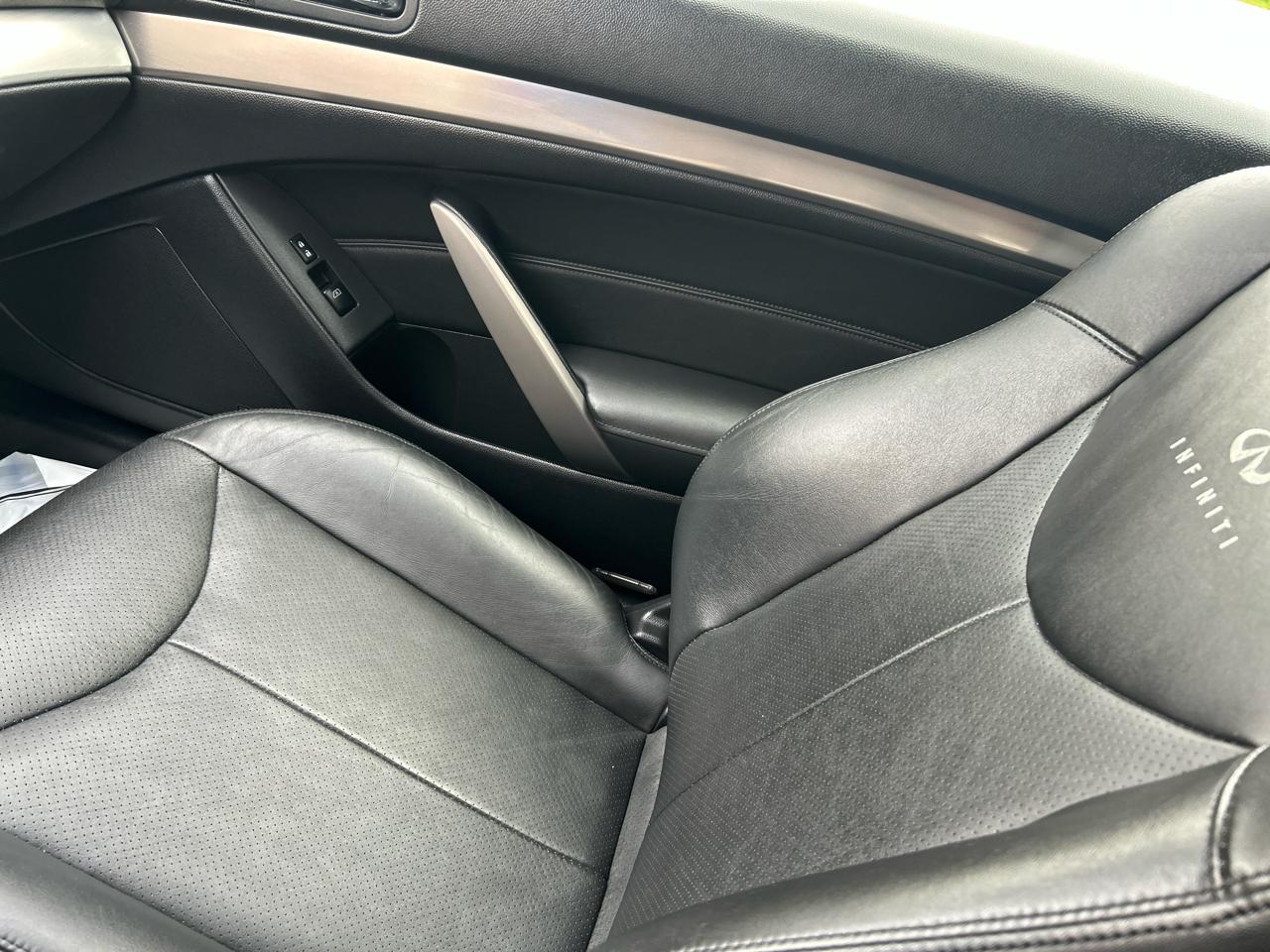 Infiniti G37 Coupe 2dr x AWD 2012