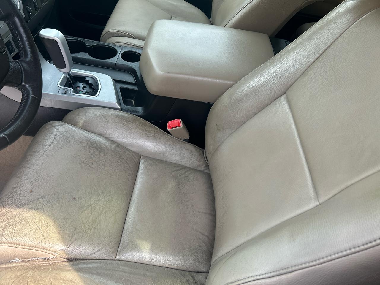Toyota Tundra 4WD Truck Dbl 5.7L V8 6-Spd AT LTD (Natl) 2009