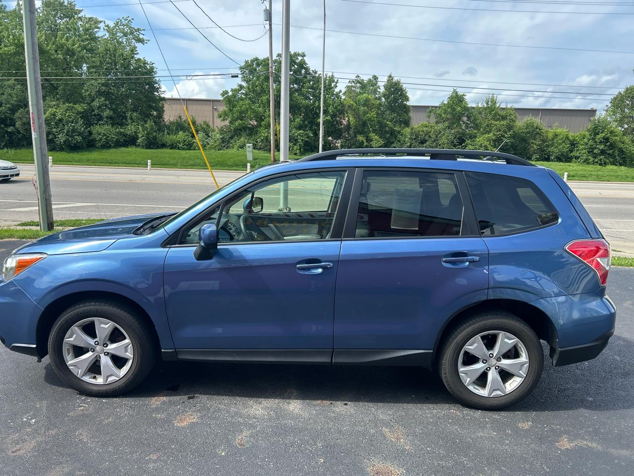 Subaru Forester 4dr CVT 2.5i Premium PZEV 2015