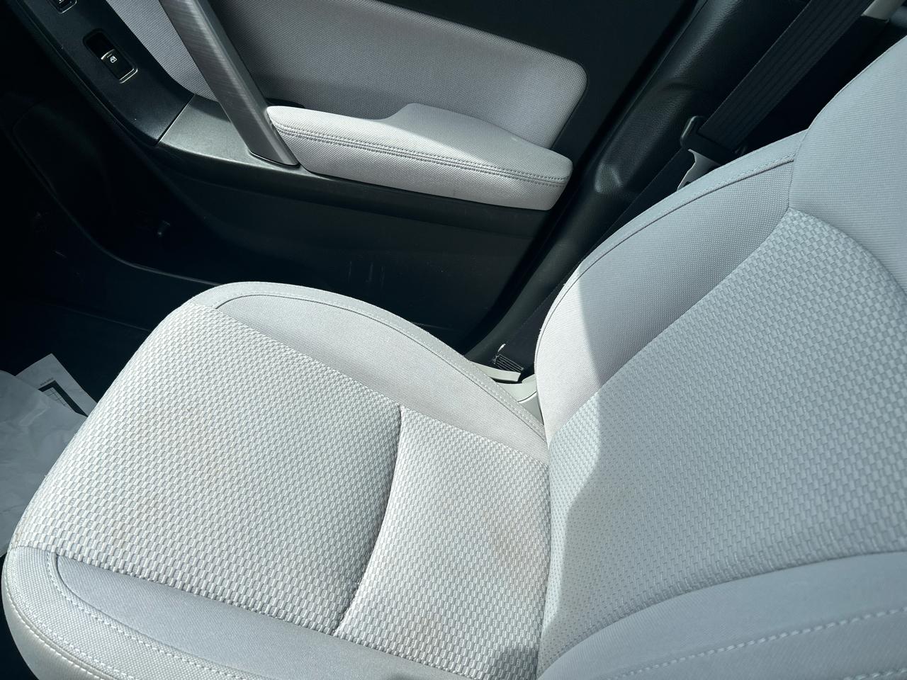 Subaru Forester 4dr CVT 2.5i Premium PZEV 2015