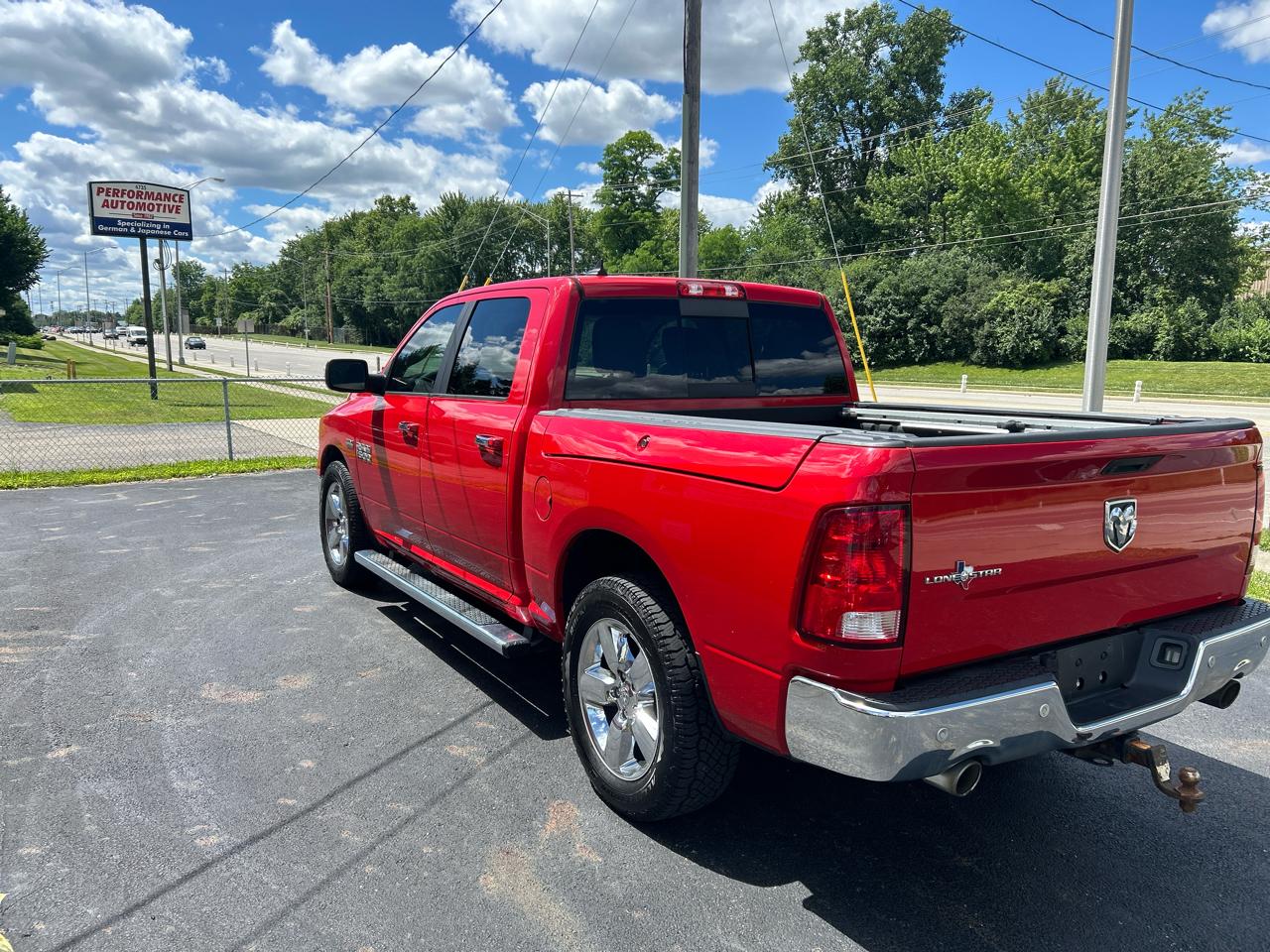 RAM 1500 Lone Star 4x2 Crew Cab 5'7" Box 2017
