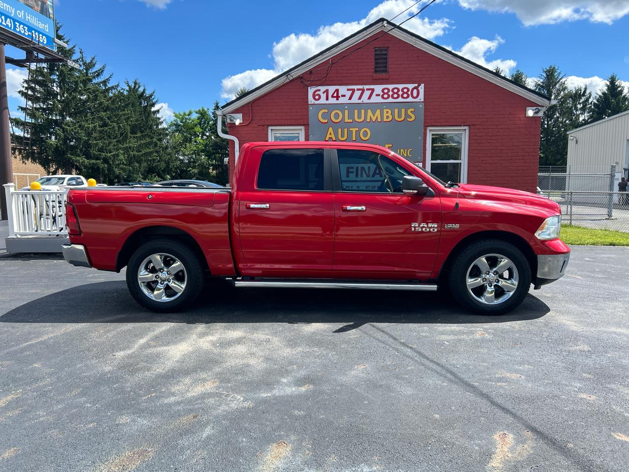 RAM 1500 Lone Star 4x2 Crew Cab 5'7" Box 2017