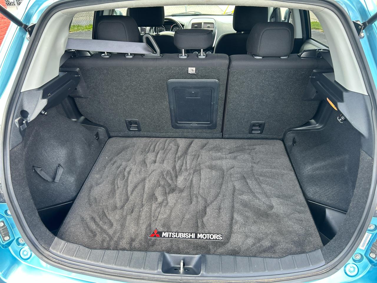 Mitsubishi Outlander Sport AWD 4dr CVT SE 2011