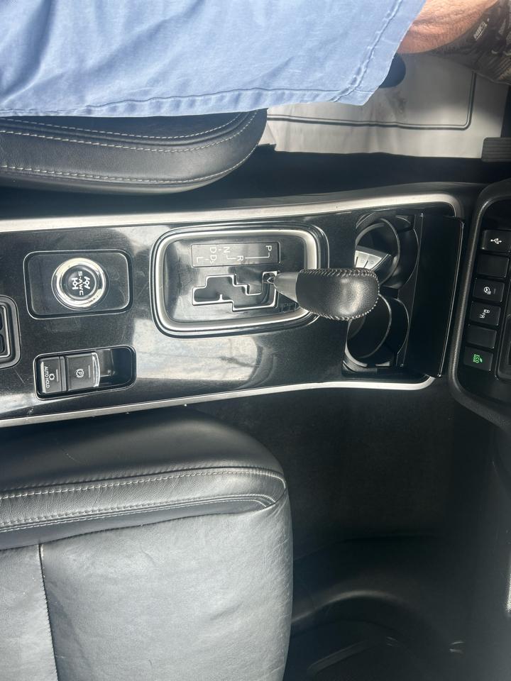 Mitsubishi Outlander SEL S-AWC 2020