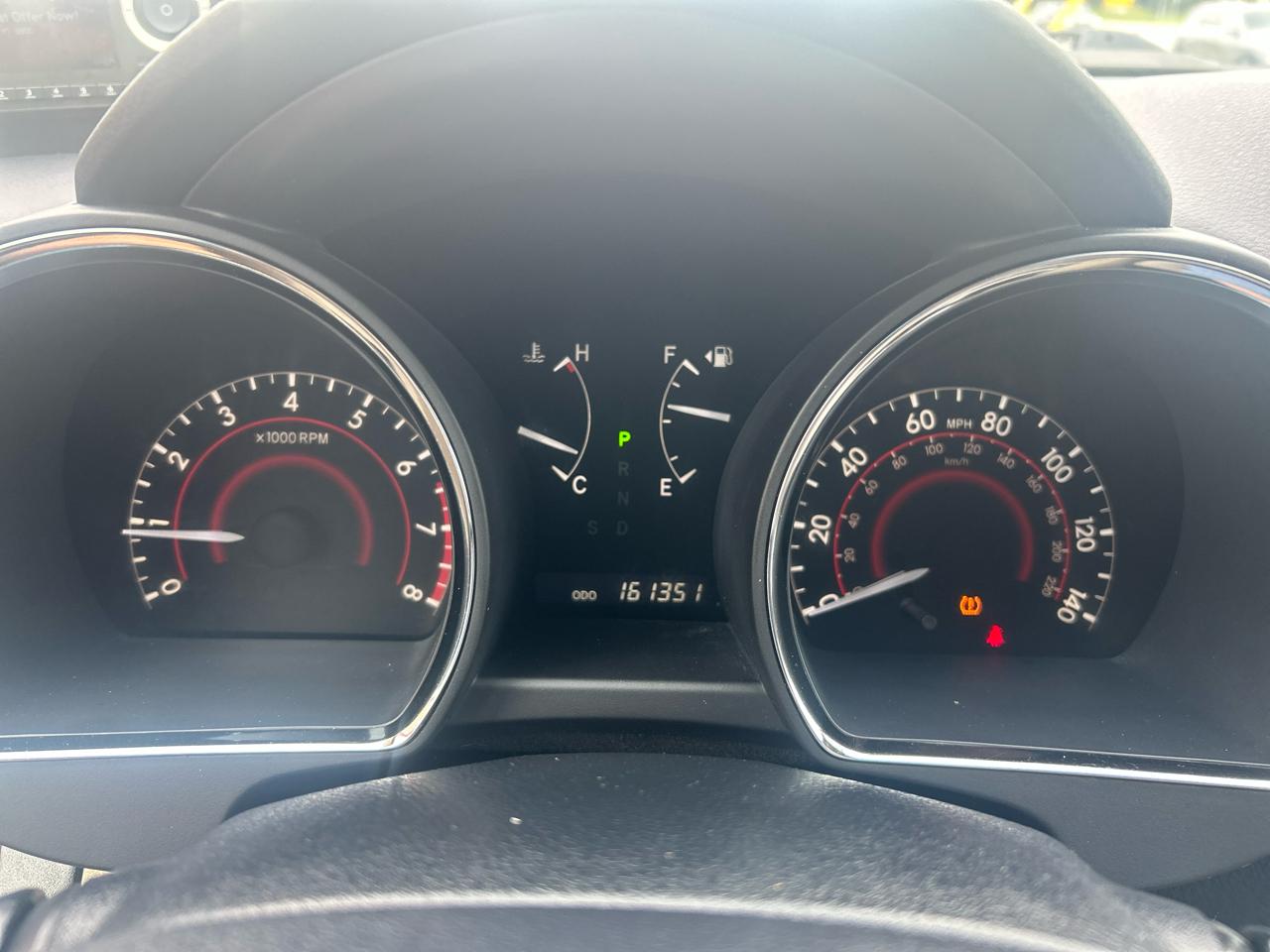 Toyota Highlander 4WD 4dr V6 (Natl) 2012
