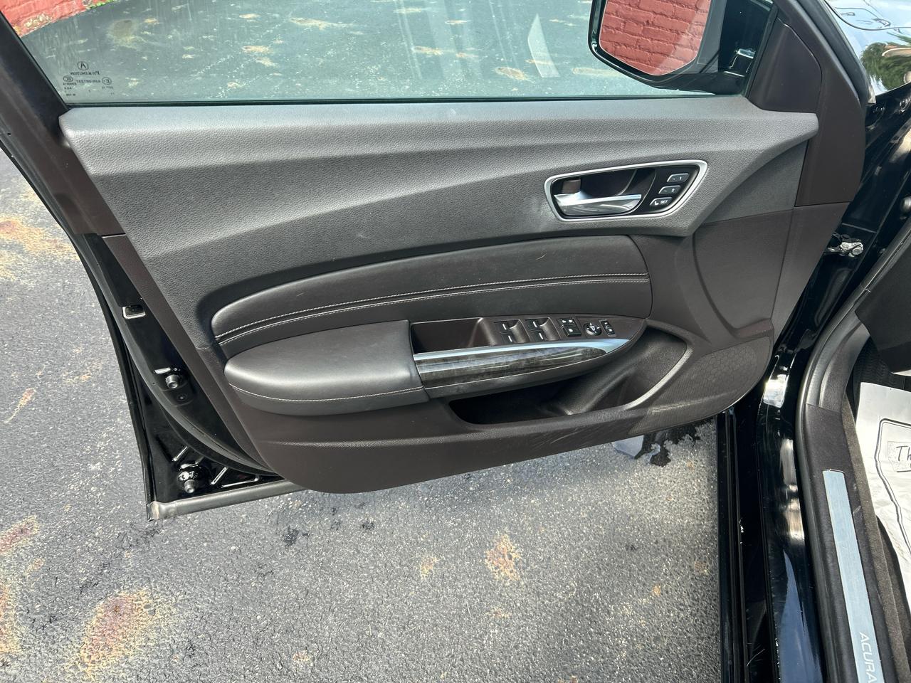Acura TLX 2.4L FWD 2019