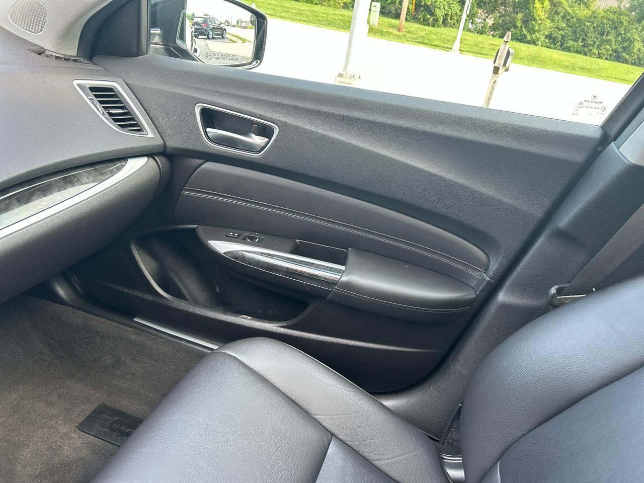 Acura TLX 2.4L FWD 2019