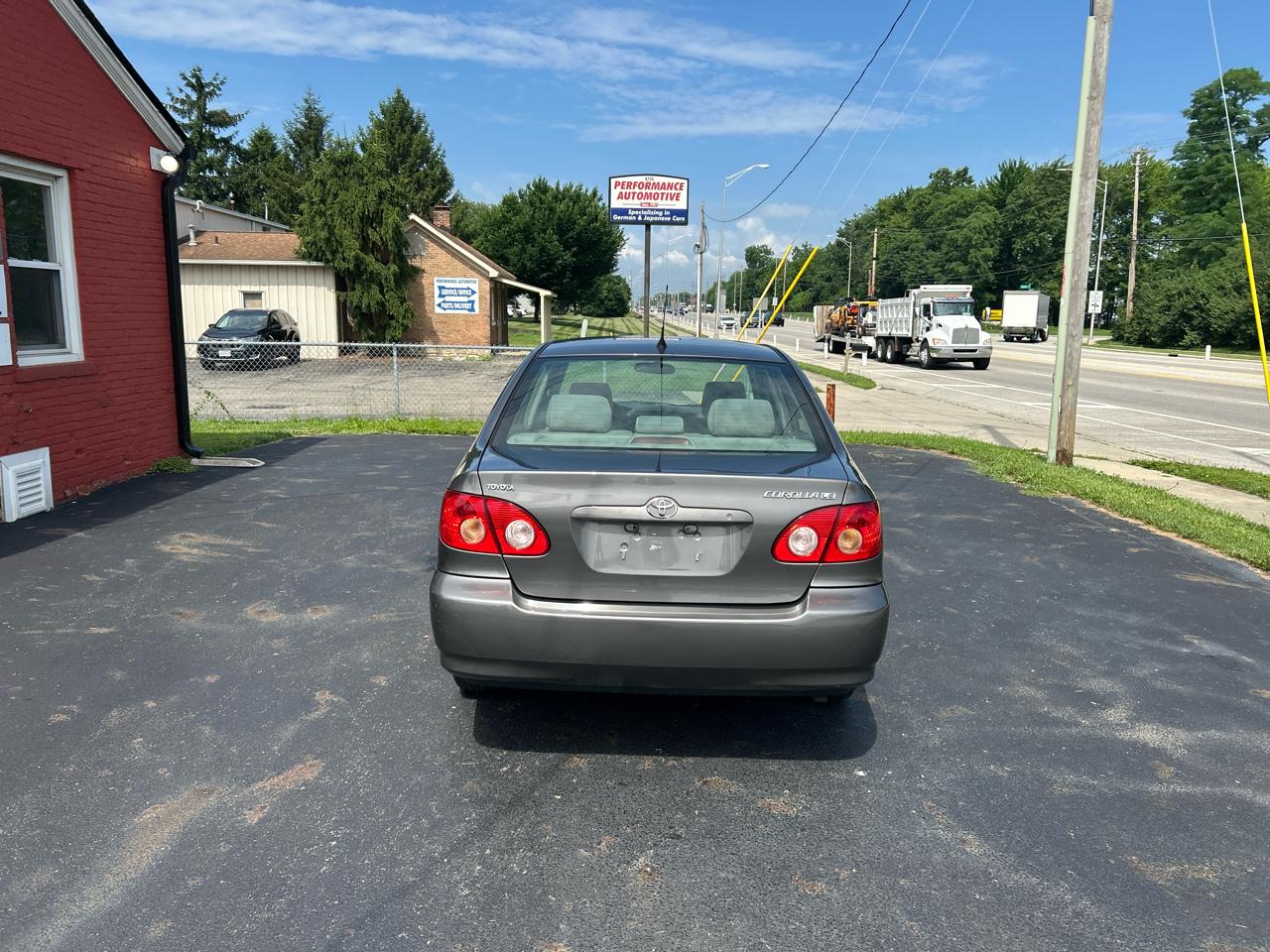 Toyota Corolla 4dr Sdn CE Auto (Natl) 2005