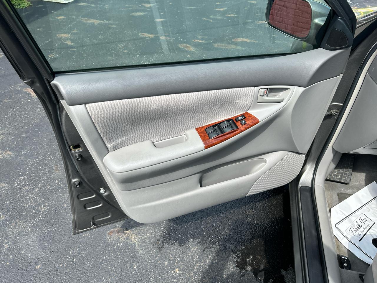 Toyota Corolla 4dr Sdn CE Auto (Natl) 2005
