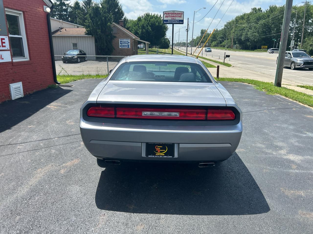 Dodge Challenger 2dr Cpe SXT 2013