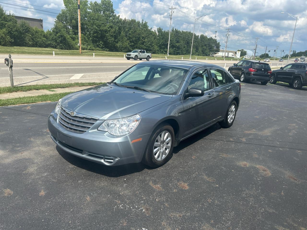 Chrysler Sebring 4dr Sdn Touring 2010