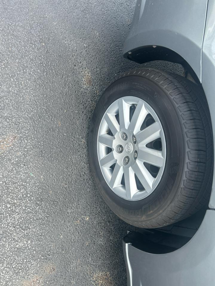 Chrysler Sebring 4dr Sdn Touring 2010