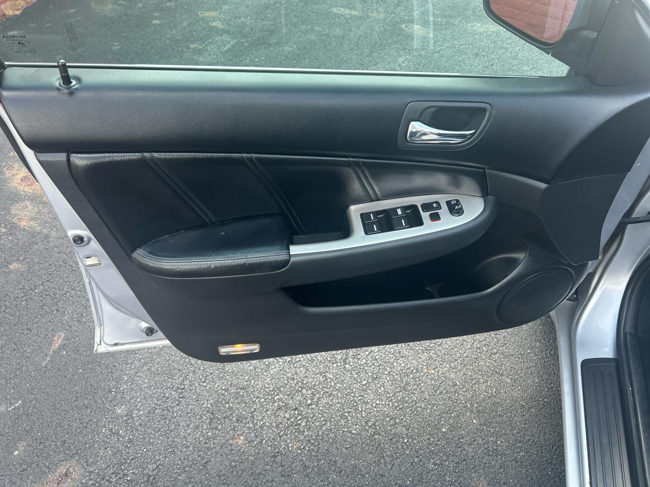 Honda Accord Sdn EX Auto w/Leather/XM 2004